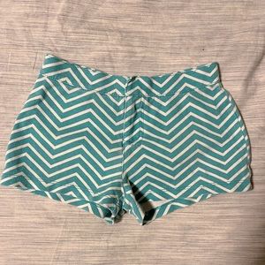 Gap Kids Cheveron Stiped Shorts, Size S